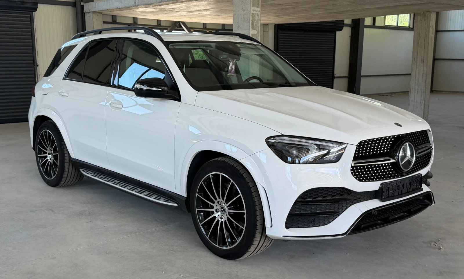 Mercedes-Benz GLE 300 d , AMG, 4 matic , MHEV hibrid , снимка 3 - Автомобили и джипове - 55161202