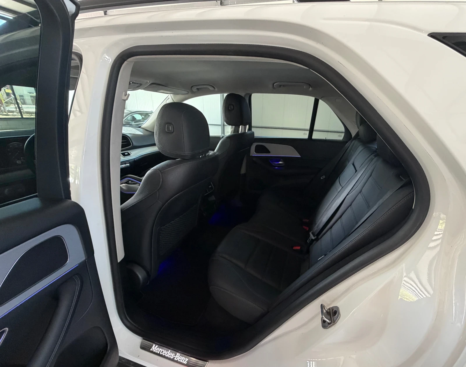 Mercedes-Benz GLE 300 d , AMG, 4 matic , MHEV hibrid , снимка 11 - Автомобили и джипове - 55161202