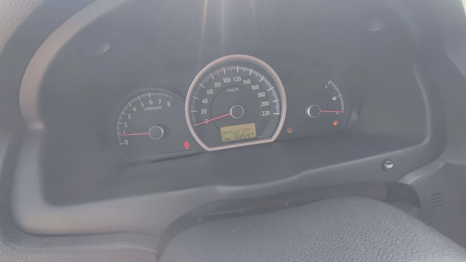 Kia Sportage 2.0i, снимка 12 - Автомобили и джипове - 55637490