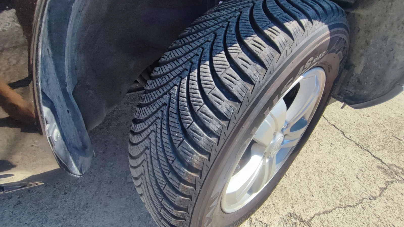 Kia Sportage 2.0i, снимка 15 - Автомобили и джипове - 55637490