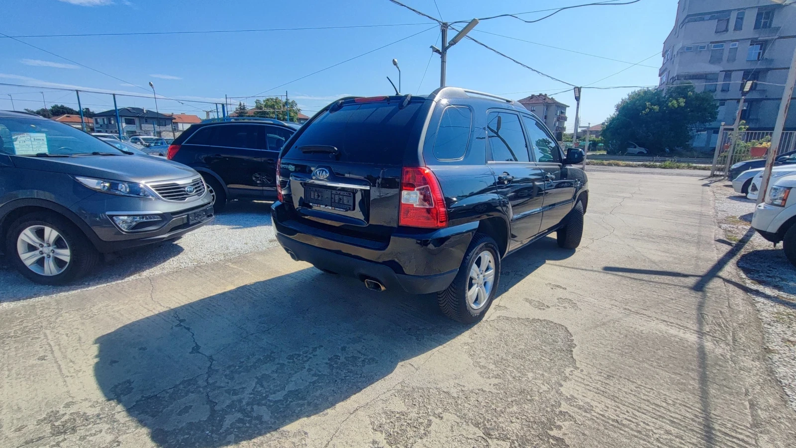 Kia Sportage 2.0i, снимка 5 - Автомобили и джипове - 55637490