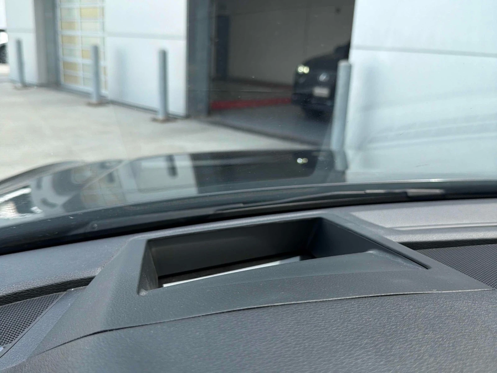 Audi SQ5 TECHNIK ЦЕНА ДО БЪЛГАРИЯ АВТОКРЕДИТ, снимка 13 - Автомобили и джипове - 55651272