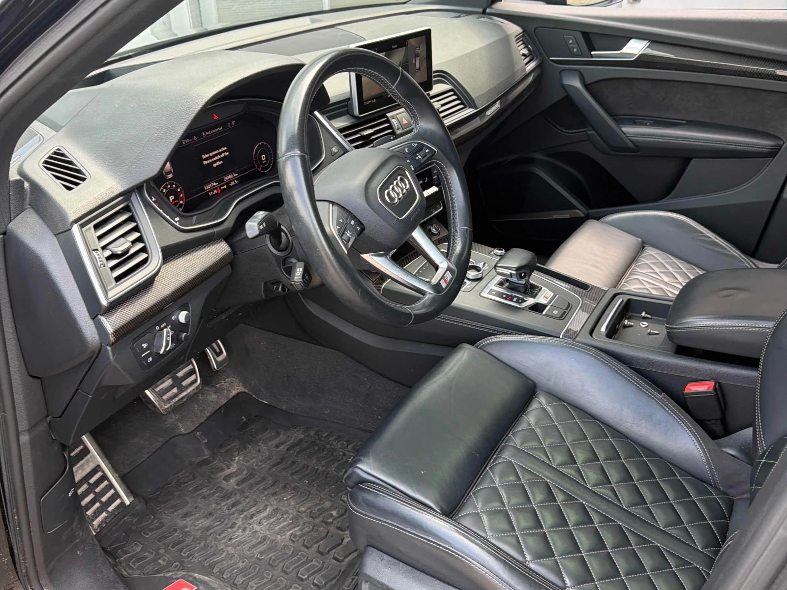 Audi SQ5 TECHNIK ЦЕНА ДО БЪЛГАРИЯ АВТОКРЕДИТ, снимка 7 - Автомобили и джипове - 55651272