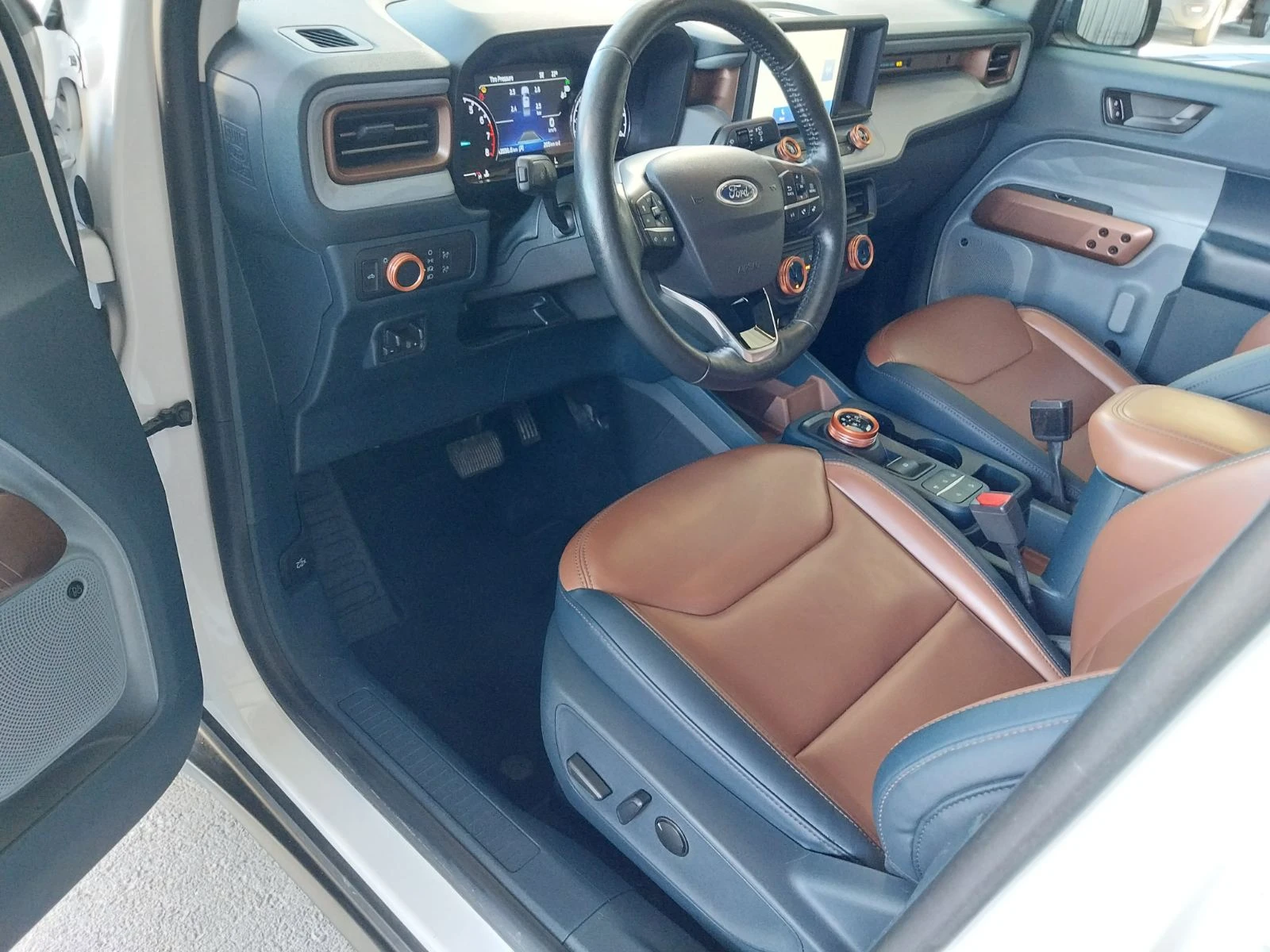 Ford Maverick Lariat* Offroad пакет, снимка 9 - Автомобили и джипове - 55959522