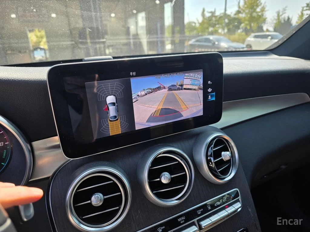 Mercedes-Benz GLC 300 e* COUPE* 4MATIC* AMG LINE* �����* ���������* CAM | Mobile.bg � ����������� 14