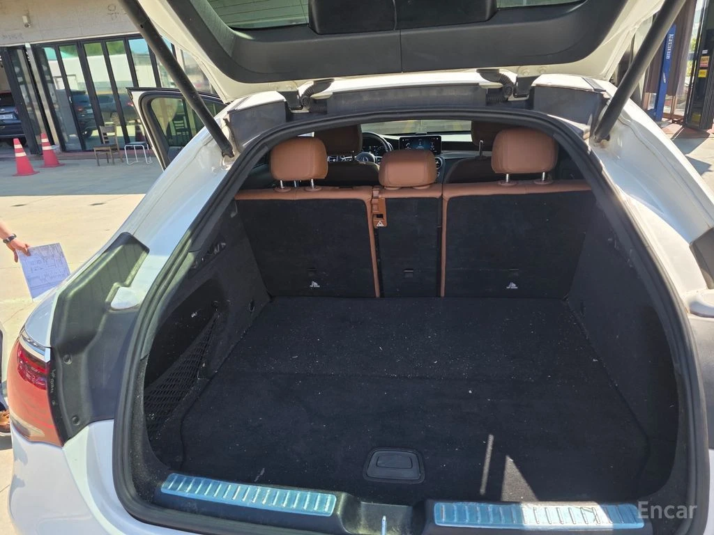 Mercedes-Benz GLC 300 e* COUPE* 4MATIC* AMG LINE* �����* ���������* CAM | Mobile.bg � ����������� 8