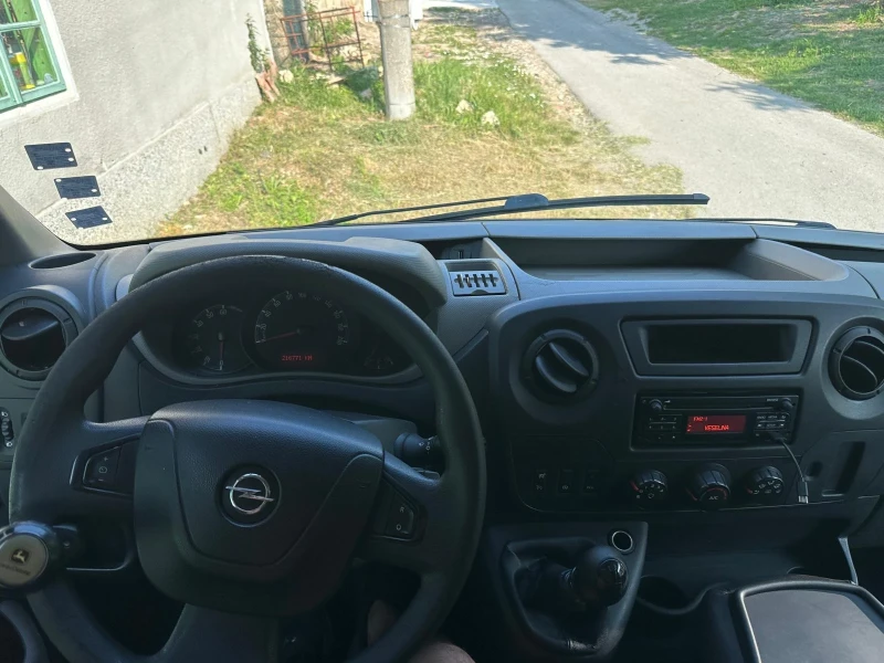 Opel Movano, снимка 9 - Бусове и автобуси - 52344009