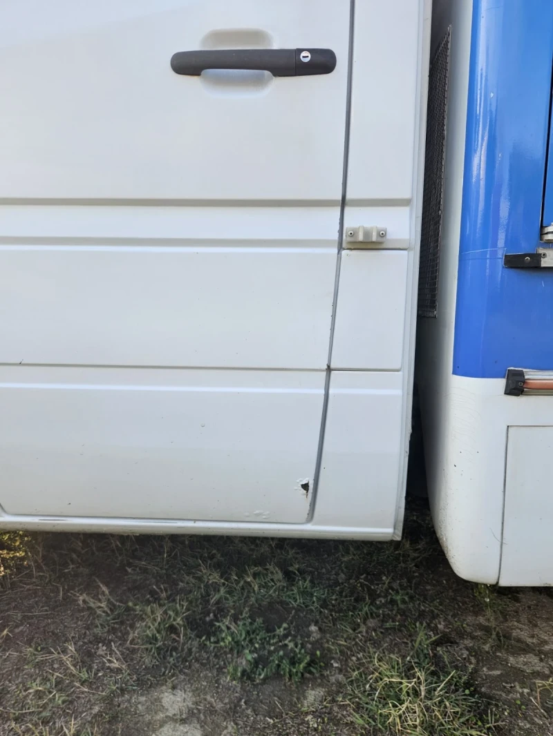 Mercedes-Benz Sprinter, снимка 13 - Бусове и автобуси - 52310508
