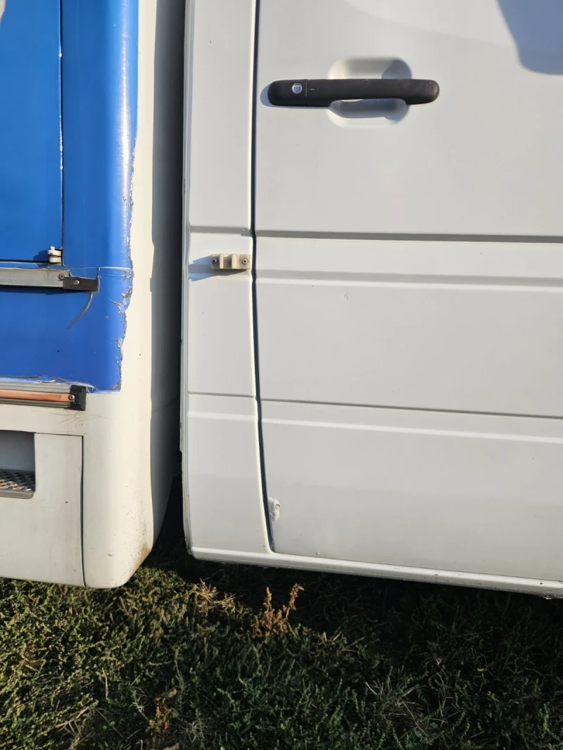 Mercedes-Benz Sprinter, снимка 12 - Бусове и автобуси - 52310508