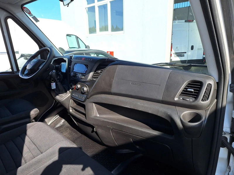 Iveco 35c15 35C16 2.3 Куфар Падащ борд - изображение 8