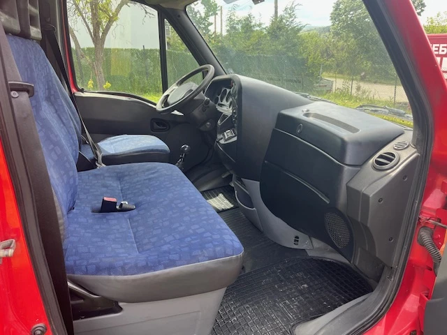 Iveco 35c17, снимка 10 - Бусове и автобуси - 54509817