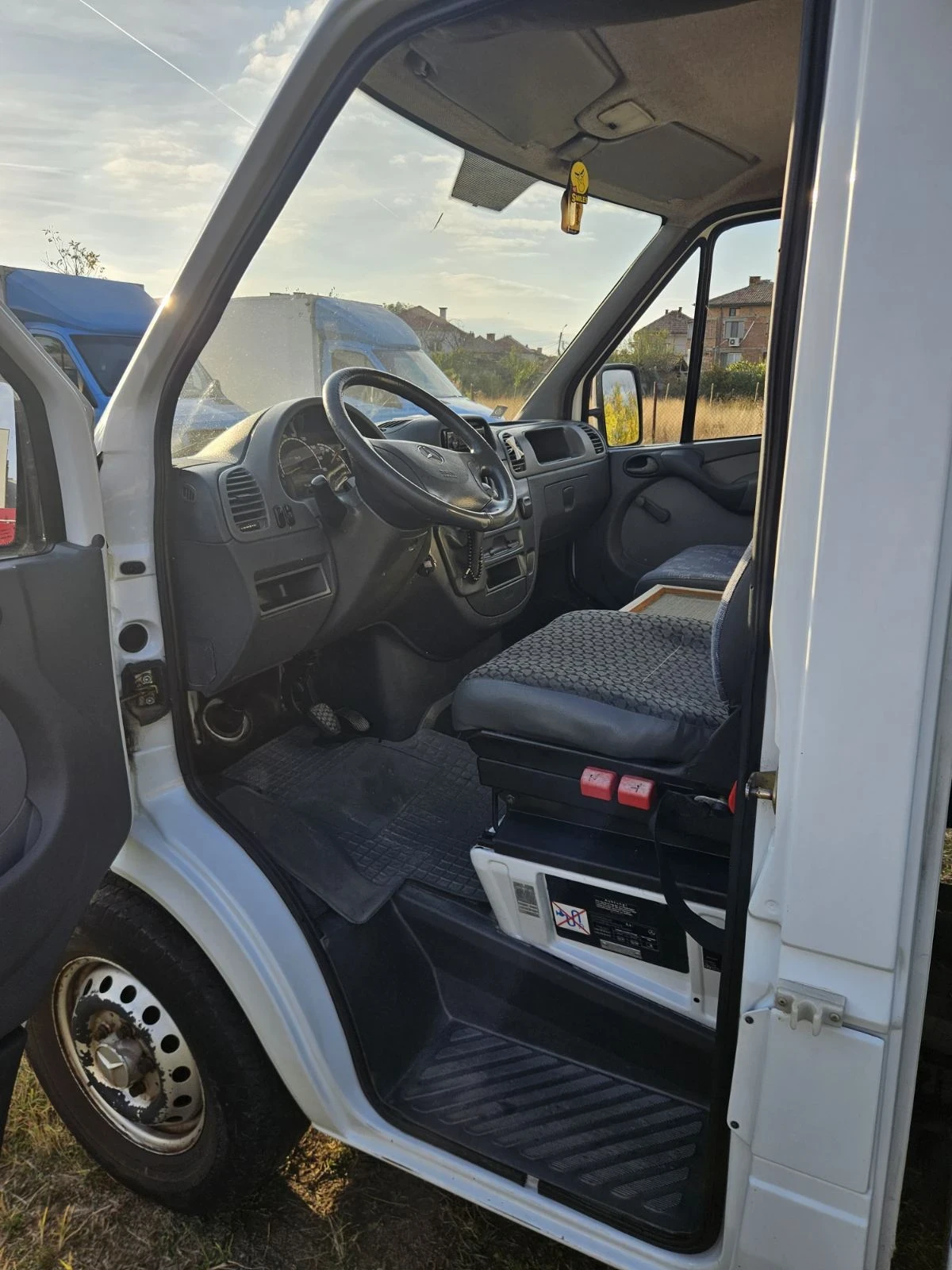 Mercedes-Benz Sprinter  - изображение 7