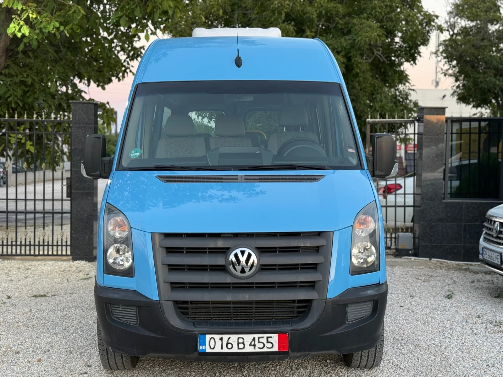 VW Crafter ИНВАЛИДНА РАМПА/КЛИМА/ПЕЧКА