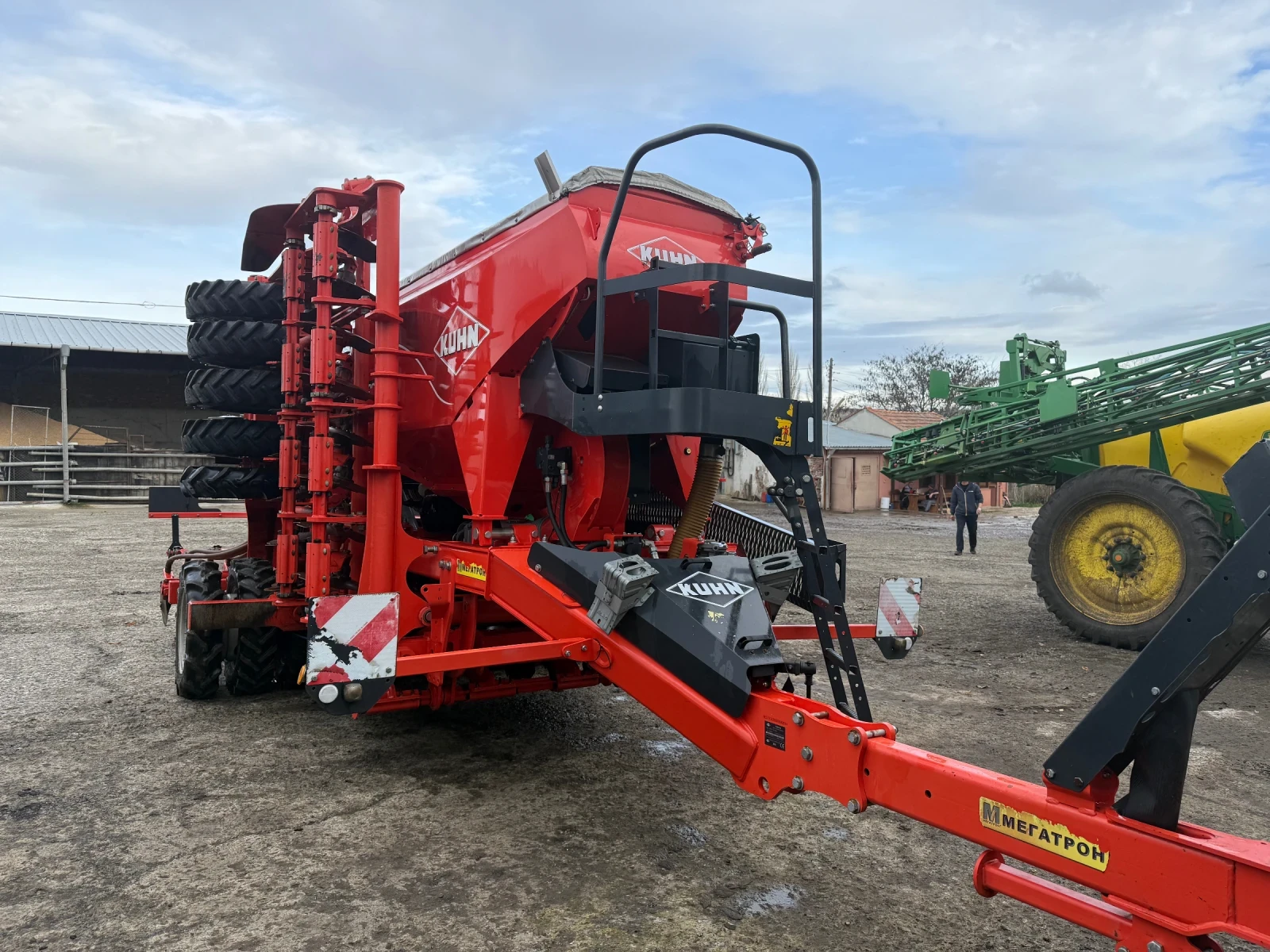 Сеялка KUHN ESPRO R6000, снимка 2 - Селскостопанска техника - 53805112