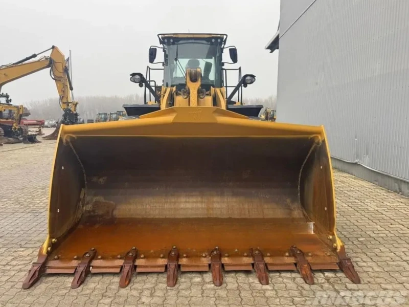 Челен товарач Cat 966-14, снимка 4 - Индустриална техника - 53425443