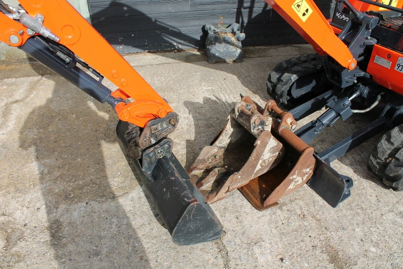 Багер Kubota U17-3 - изображение 4