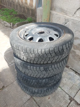 Гуми Зимни 155/65R14, снимка 1
