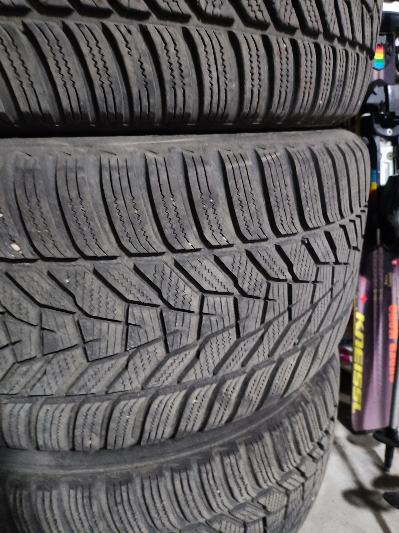    275/40R18  BMW | Mobile.bg   4