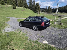Mercedes-Benz 220, снимка 6
