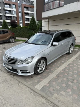 Mercedes-Benz E 350 4MATIC 265 к.с., снимка 1