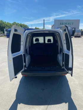 VW Caddy 2.0 tdi - 102 к.с. DSG - ДЪЛГА БАЗА, снимка 9