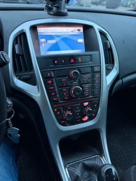 Opel Astra J Sport Tourer, снимка 8