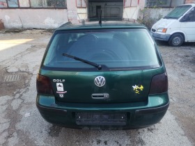 VW Golf 1.4i 75кс, снимка 4 - Автомобили и джипове - 45630221