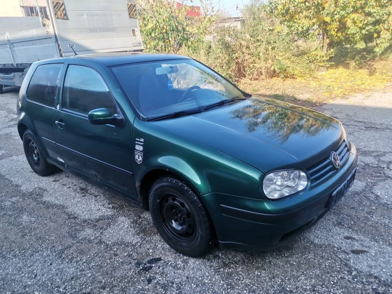 VW Golf 1.4i 75кс, снимка 7 - Автомобили и джипове - 47189698