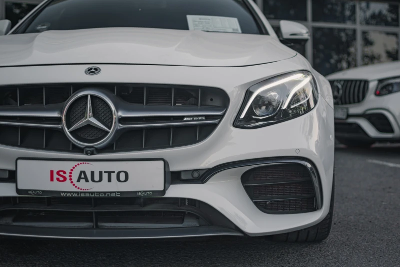 Mercedes-Benz E 63 AMG 4Matic/ Avantgarde /Kamera /Navi/MEMORY/Burmester, снимка 2 - Автомобили и джипове - 43074825