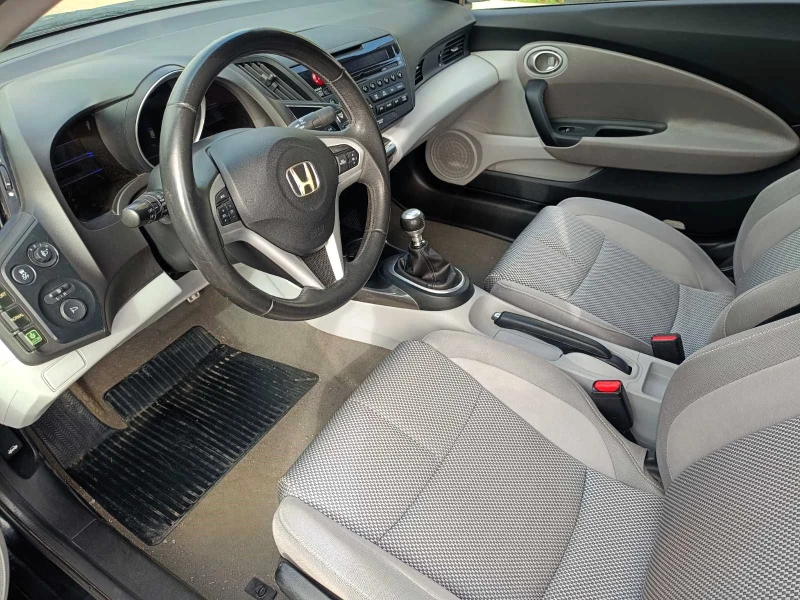 Honda Crz 1, 5i /Hybrid/2012г./6 скорости, снимка 10 - Автомобили и джипове - 47362379