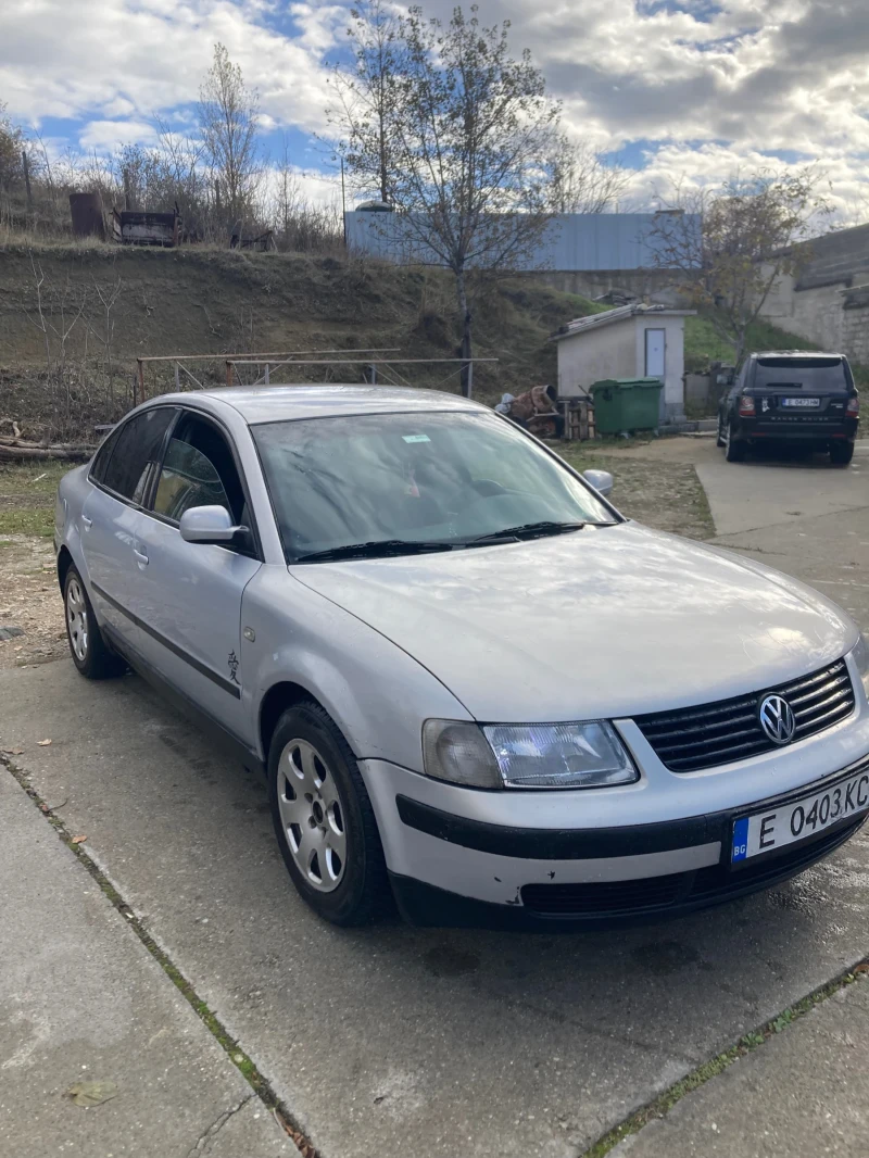 VW Passat, снимка 9 - Автомобили и джипове - 47380235