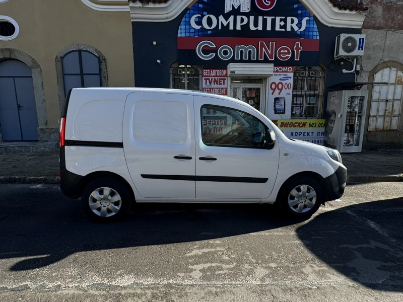 Renault Kangoo, снимка 5 - Автомобили и джипове - 48601484