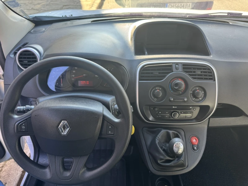 Renault Kangoo, снимка 8 - Автомобили и джипове - 48601484