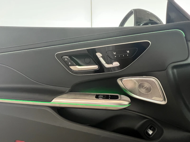 Mercedes-Benz CLE 300 4MATIC Coupe, снимка 10 - Автомобили и джипове - 51848992