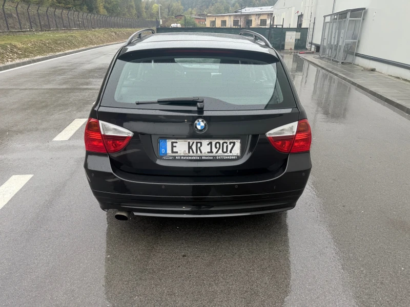 BMW 320, снимка 10 - Автомобили и джипове - 51937520