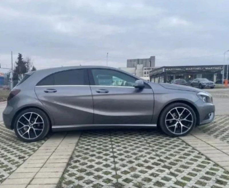 Mercedes-Benz A 180