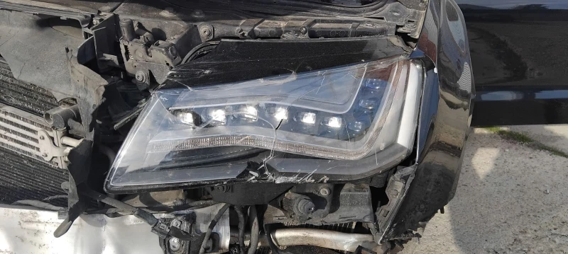 Audi A8 W12 6.3 500HP= ВАКУУМ ТЕЛЕВИЗОРИ = НА ЧАСТИ, снимка 12 - Автомобили и джипове - 52831411