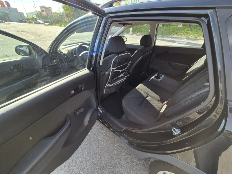 Hyundai I30 1.4 105к.с. 119000км., снимка 8 - Автомобили и джипове - 53015213