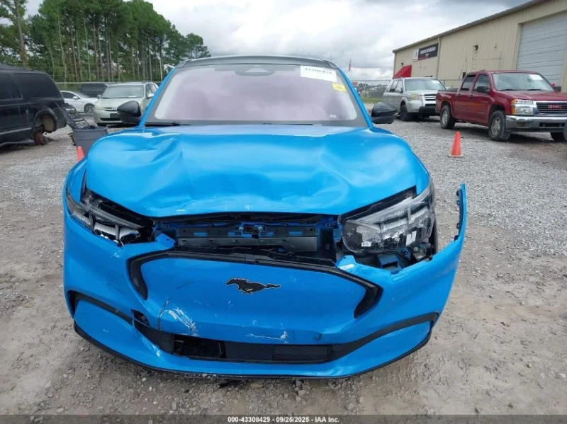 Ford Mustang Mach-E PREMIUM | ЦЕНА ДО БЪЛГАРИЯ | , снимка 11 - Автомобили и джипове - 53361254