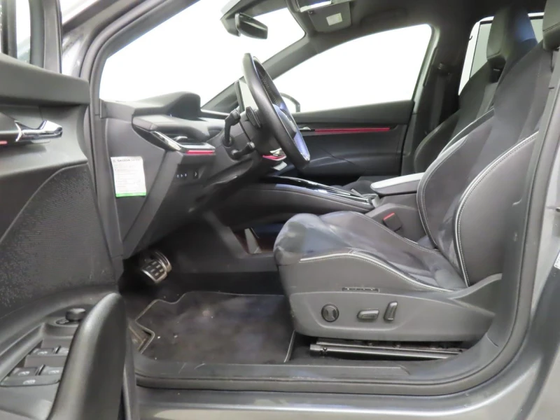 Skoda Enyaq IV80 SPORTLINE 82KWH FULL, снимка 4 - Автомобили и джипове - 53581017