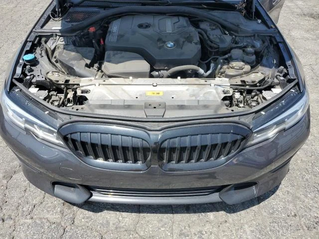 BMW 330 Hybrid* CARFAX* Видео на мотор* , снимка 11 - Автомобили и джипове - 53154532