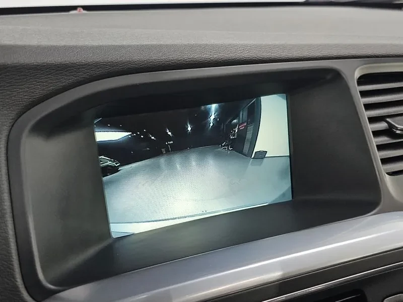 Volvo S60, снимка 15 - Автомобили и джипове - 54326562