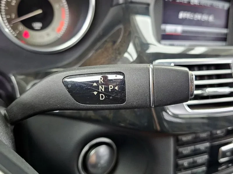 Mercedes-Benz CLS, снимка 9 - Автомобили и джипове - 55783621