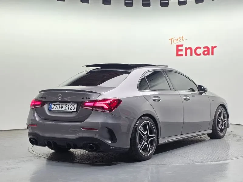 Mercedes-Benz A 35 4MATIC AMG, снимка 2 - Автомобили и джипове - 55790294