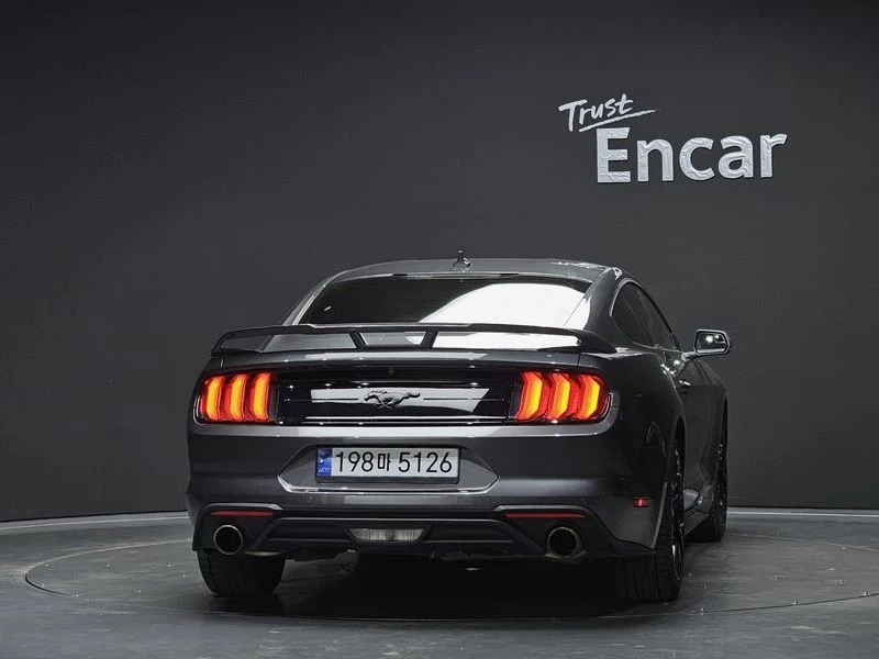 Ford Mustang 2.3 H Automatic, снимка 4 - Автомобили и джипове - 55954014