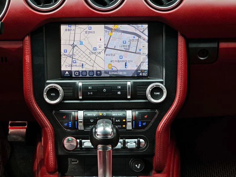Ford Mustang 2.3 H Automatic, снимка 13 - Автомобили и джипове - 55954014