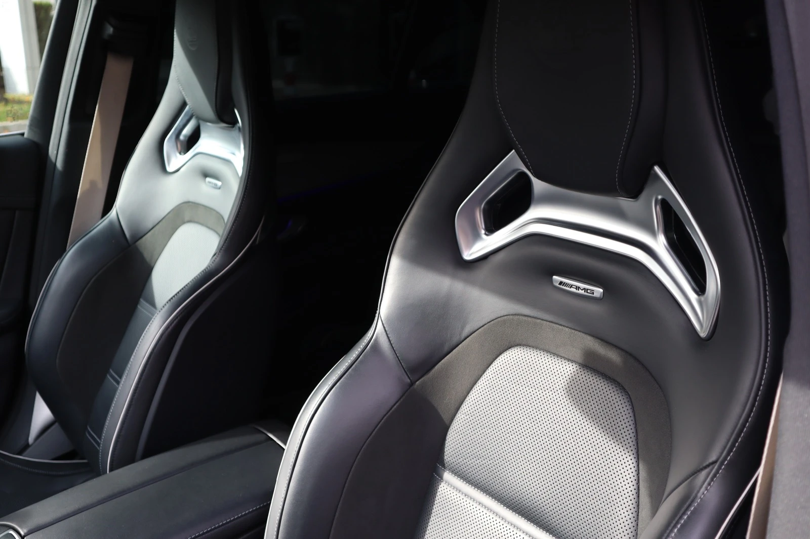 Mercedes-Benz E 63 AMG 4Matic/ Avantgarde /Kamera /Navi/MEMORY/Burmester | Mobile.bg   14