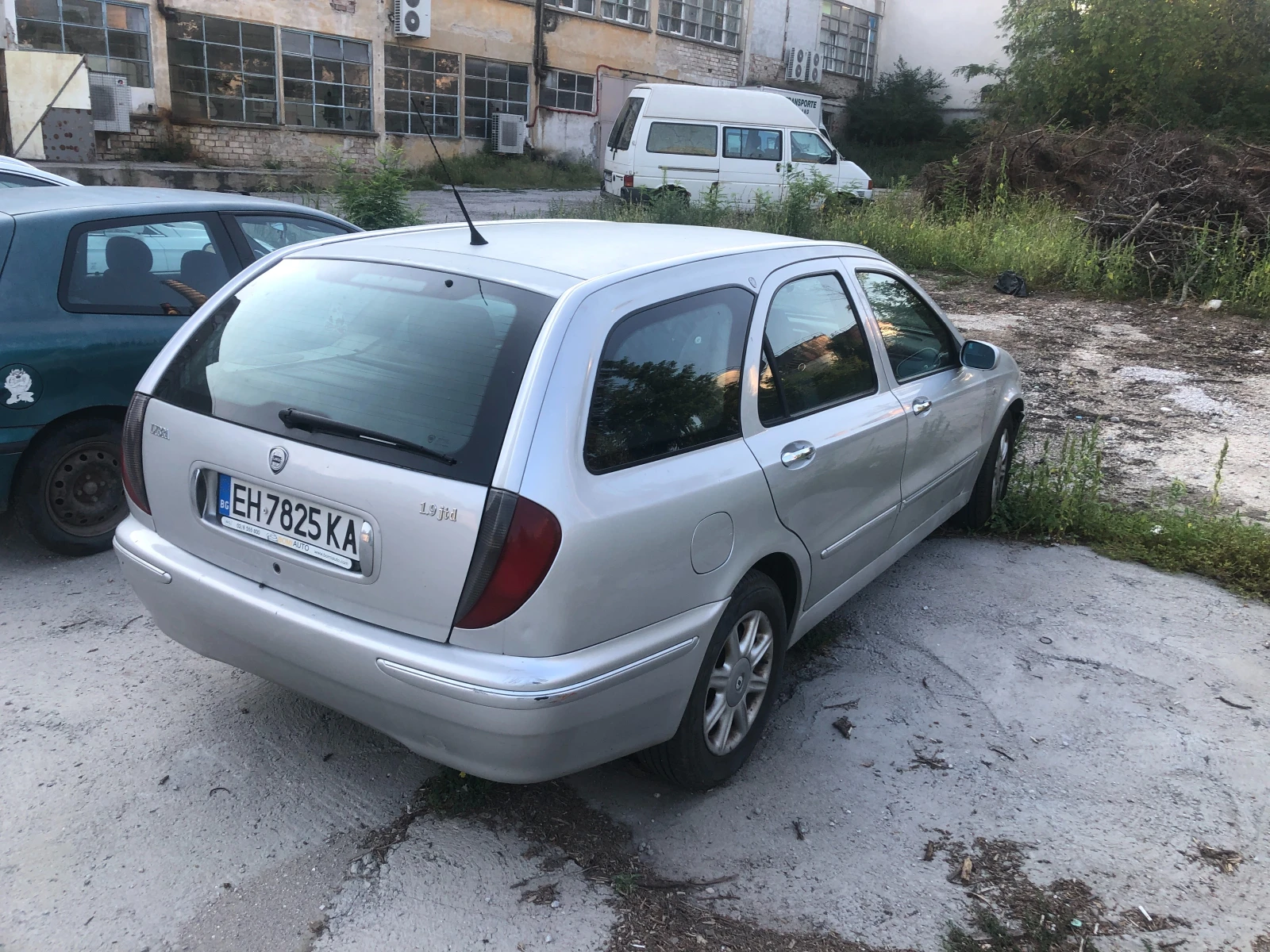 Lancia Lybra 1.9 jtd - изображение 4