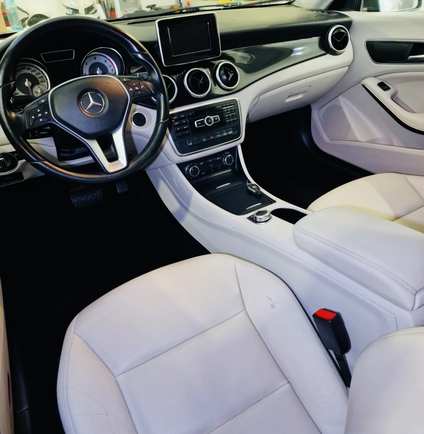 Mercedes-Benz CLA 200 | Mobile.bg   13