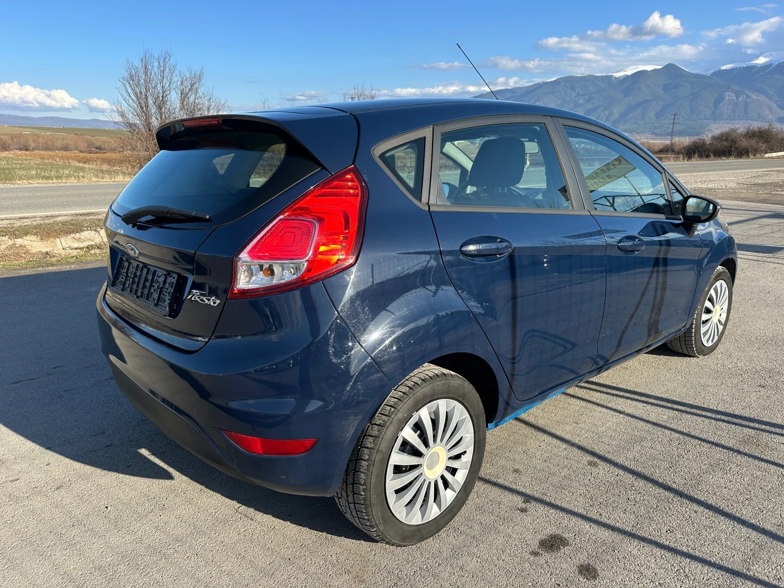 Ford Fiesta 1.4 I / gpl - изображение 4